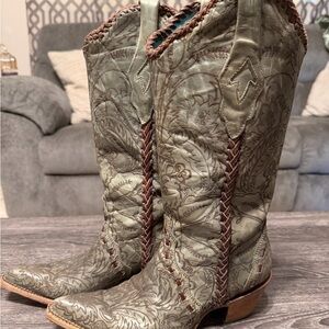 Corral Women's Vintage Engraved Lace Pointed Toe Cowgirl Boots C1060 Size 7.5